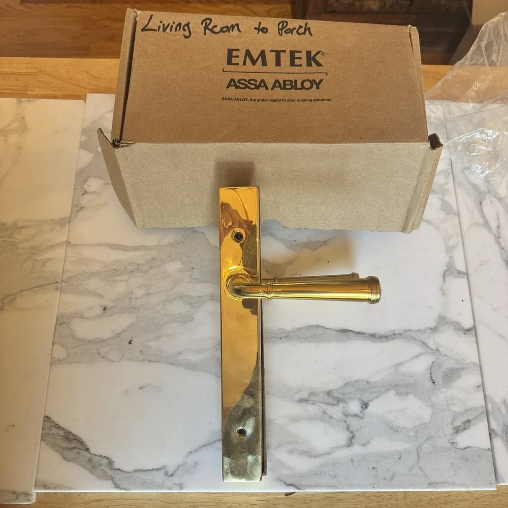 Emtek‎ Merrimack Lever US3NL Polished Brass 14A4MERHUS3NL RH Open Box NOS